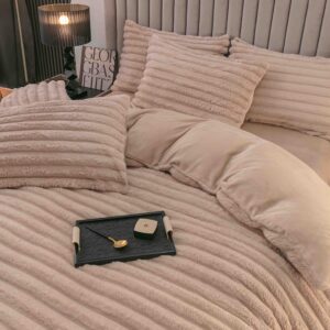 Set lenjerie cocolino pufoasa, model dungi groase, cu elastic, pat 2 persoane, 4 piese