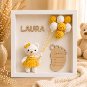Tablou personalizat Shadow Box – Ursulet fetita rochita galbena