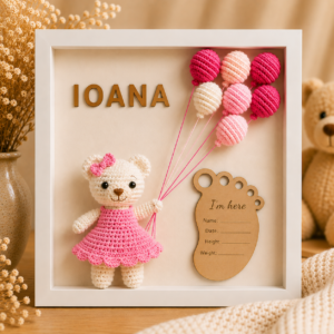 Tablou personalizat Shadow Box – Ursulet fetita rochita roz