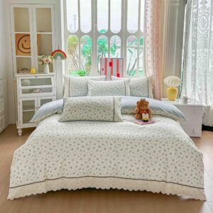 Lenjerie pat dublu  - bumbac 100 % , 4 piese, Cearceaf cu elastic , Model Flori ALbastre si Dantela