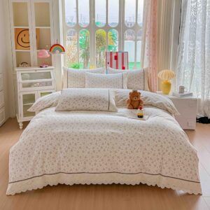 Lenjerie pat dublu  - bumbac 100 % , 4 piese, Cearceaf cu elastic , Crem cu Flori si Dantela