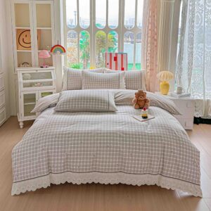 Lenjerie pat dublu  - bumbac 100 % , 4 piese, Cearceaf cu elastic , Crem cu Carouri si Dantela